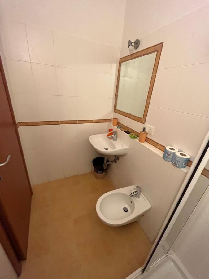 Yolo Rooms Bonassola Eksteriør bilde