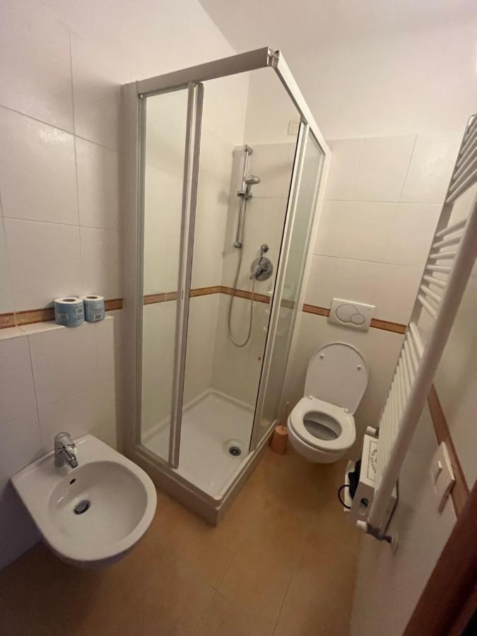 Yolo Rooms Bonassola Eksteriør bilde